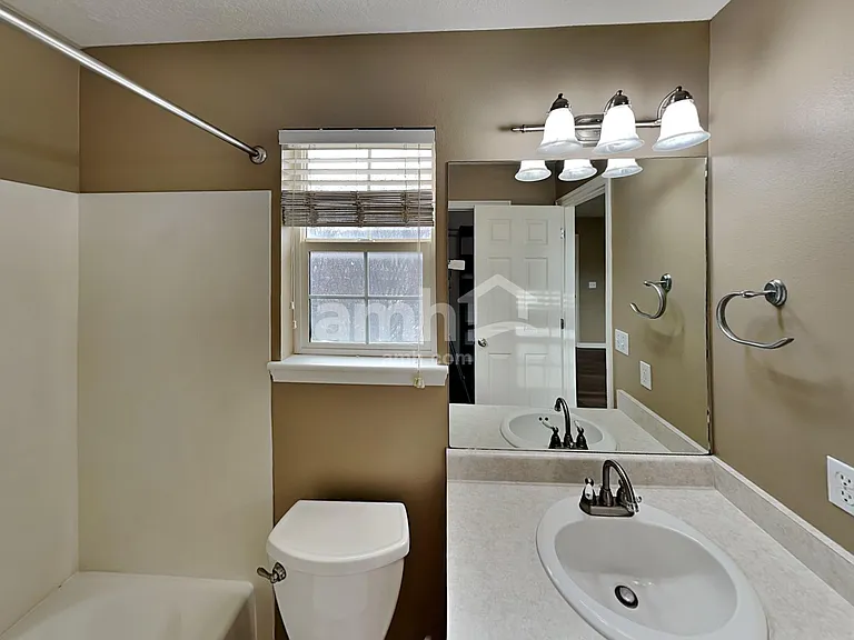 4047 E Ofallons Way — Photo 11