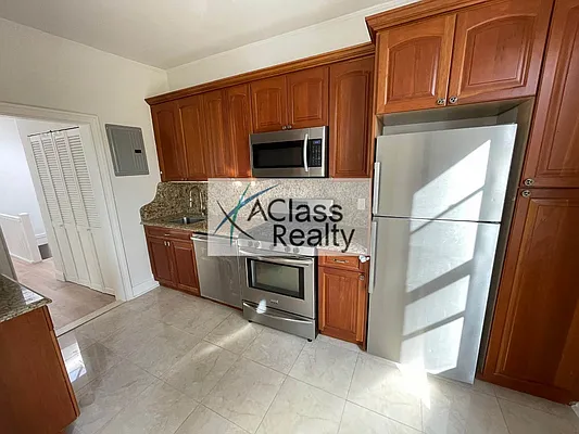 Rented by A Class Realty Corp | media 8