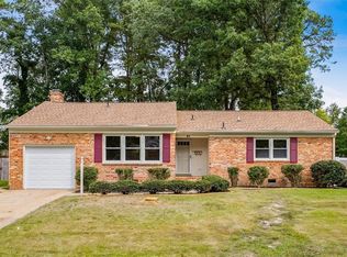 51 Huxley Pl, Newport News, VA 23606