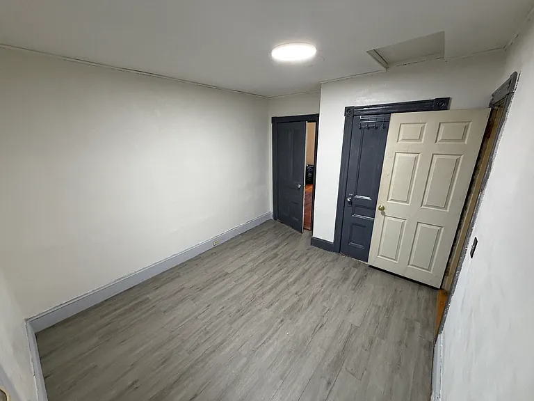20 Everett St #1 — Photo 6