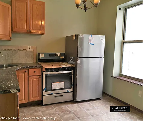 Rented by ZealEstate Group Inc | media 6