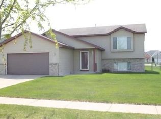 1730 Tyler Trl, Saint Cloud, MN 56301