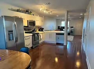 1101 Grove Blvd APT 104, Austin, TX 78741