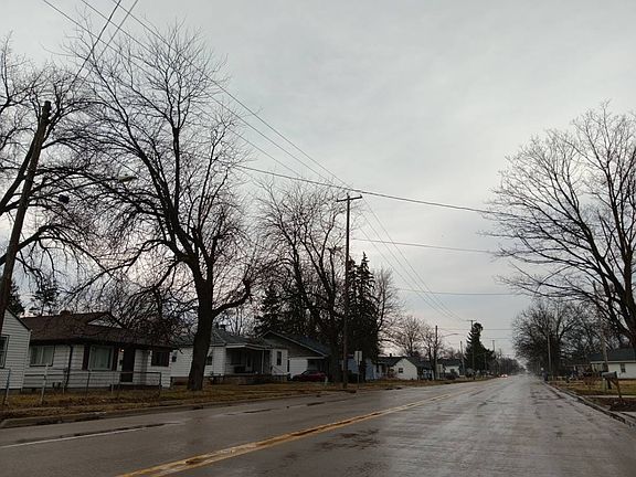 5th image of 4131 Hess Ave