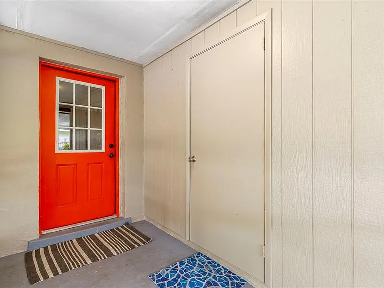 2586 Auburn Blvd — Photo 42