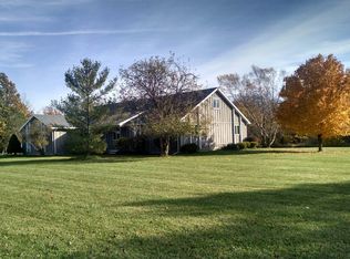 8075 Scotch Ridge Rd, Bowling Green, OH 43402