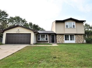 1187 Leawood Dr, Elgin, IL 60120