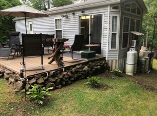 481 Twin Oaks Rd, Polk, PA 16342