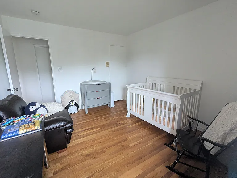 4938 Schuyler Dr — Photo 13