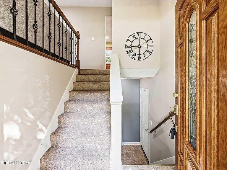3605 Birnamwood Ct — Photo 4