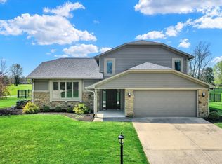 3037 Golfview Dr, Greenwood, IN 46143