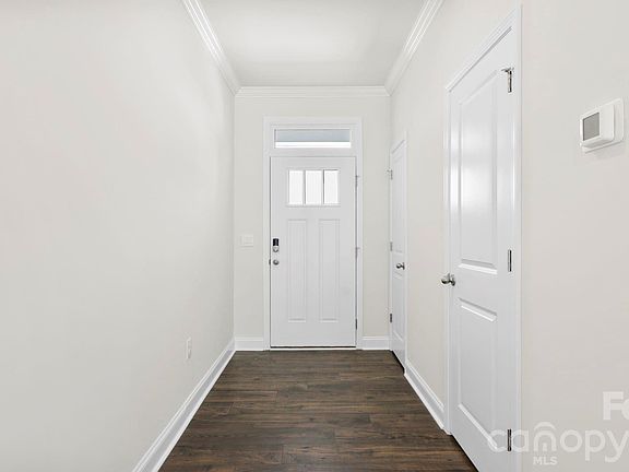 5th image of 58 Creekview Rd