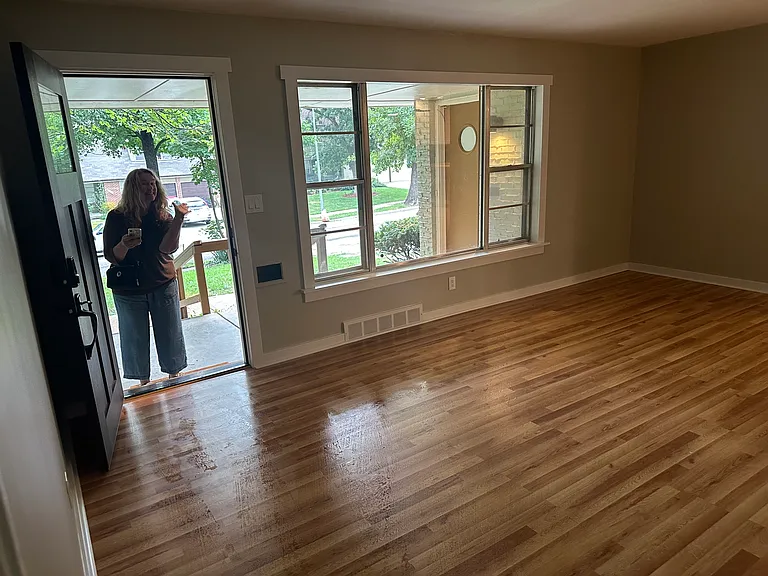 7625 Baltimore Ave — Photo 6