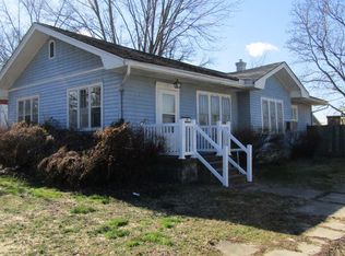 501 S Jesse St, Christopher, IL 62822