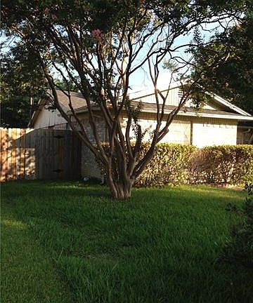 4th image of 902 Birchwood Dr