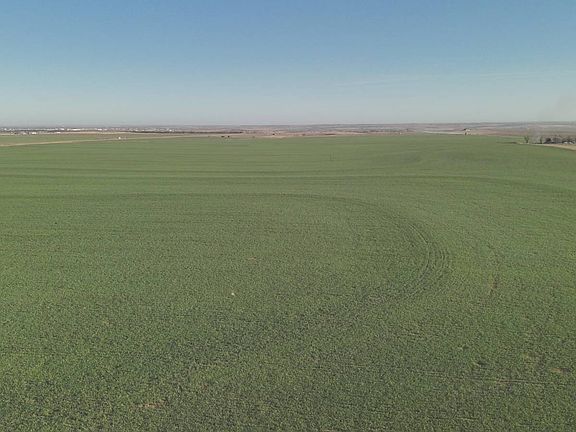 3rd image of 10451 N 2450th Rd