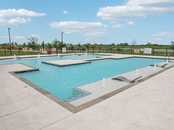 1106 Alaska Dr, Forney, TX 75126