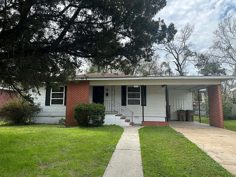 116 Esplanade Ave