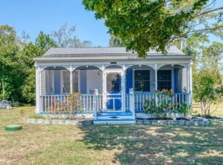 4095 Ridge Rd, Chincoteague Island, VA 23336