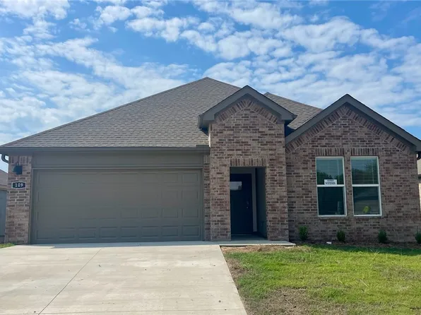 1924 Larkspur St, Springdale, AR 72762