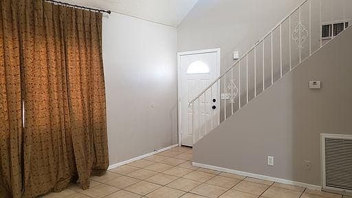 2nd image of 5187 Greene Ln
