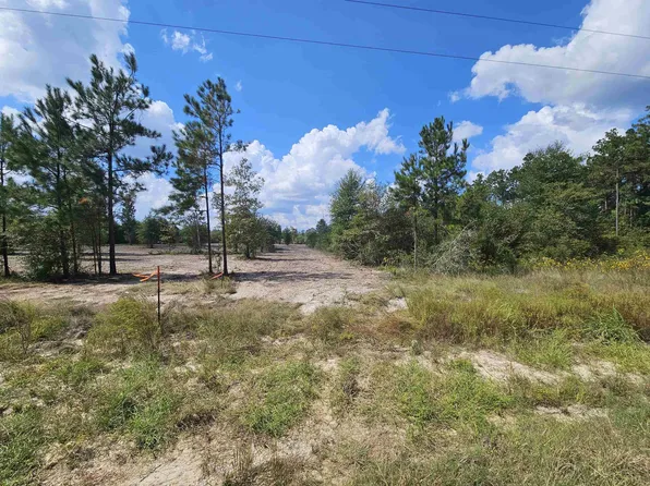 8 Marcantel Rd, Dequincy, LA 70633