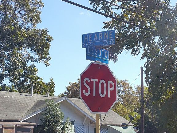 2nd image of 303 Hearne Ave