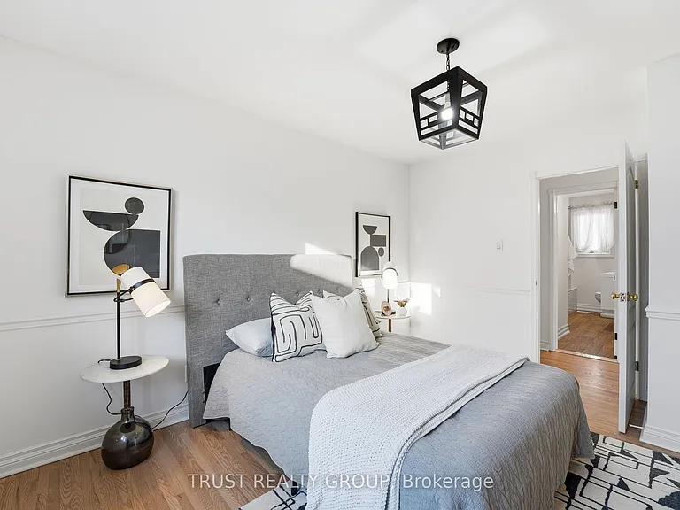 9 Del Ria Dr — Photo 19