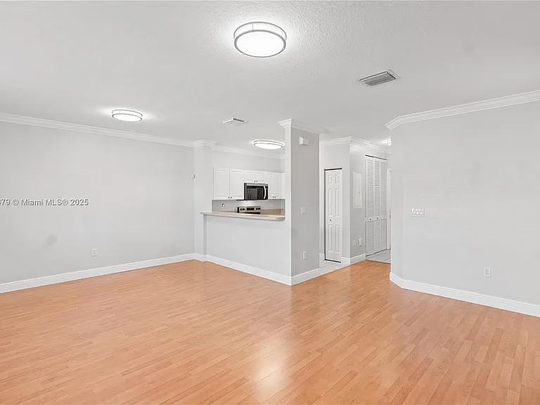 1398 NE 33rd Ave #201-25 — Photo 12