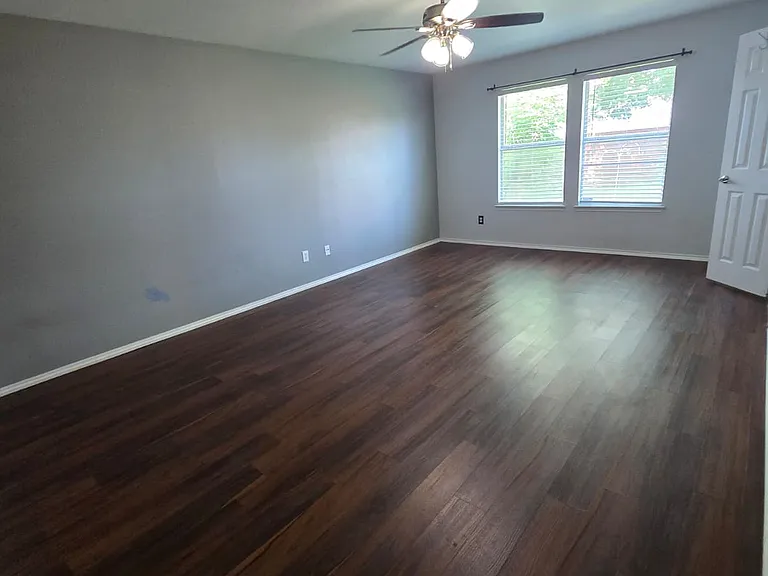 2837 Terrace Dr — Photo 12