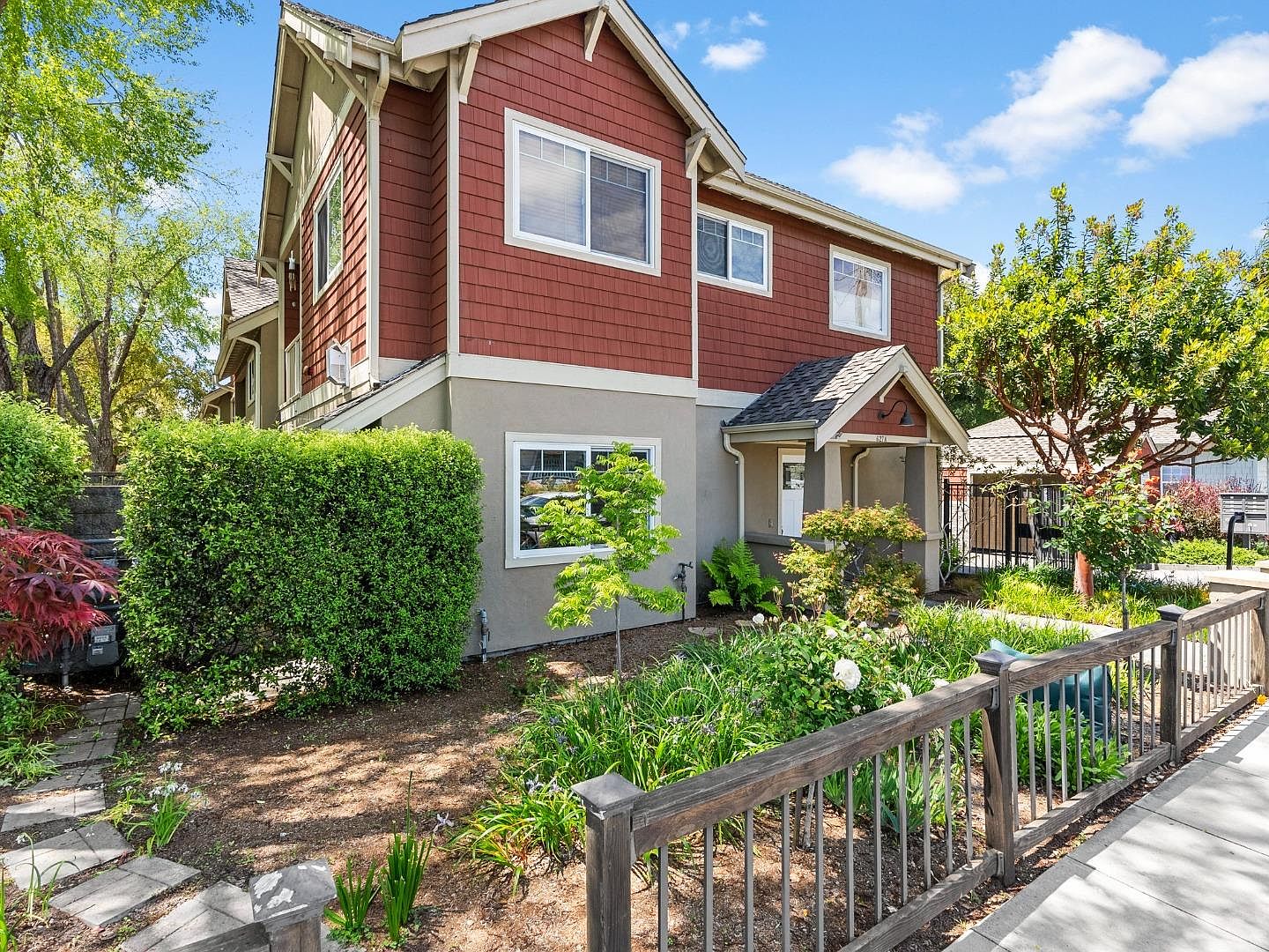 627 Seabright Ave APT A Santa Cruz CA 95062 Zillow