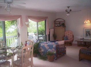 628 W Shore Dr, Swansboro, NC 28584