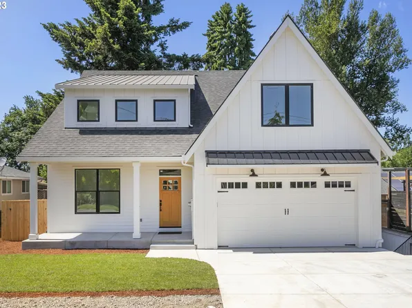 1215 Lincoln St, Oregon City, OR 97045