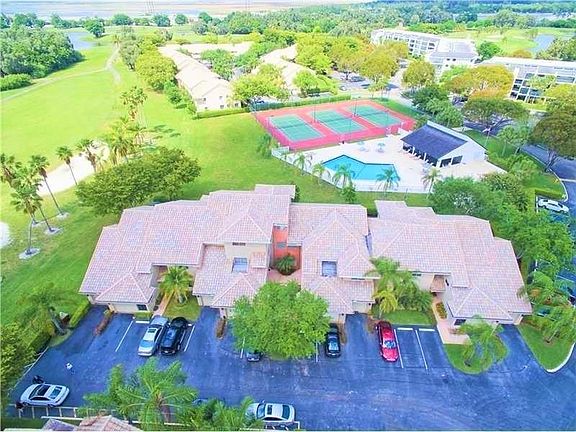 2nd image of 16335 Malibu Dr #24