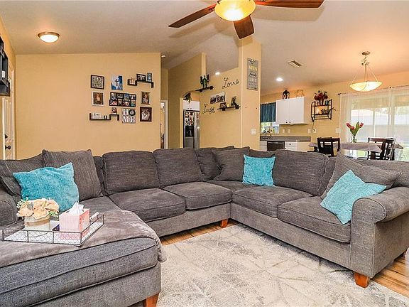 5th image of 4312 McAllister Ln