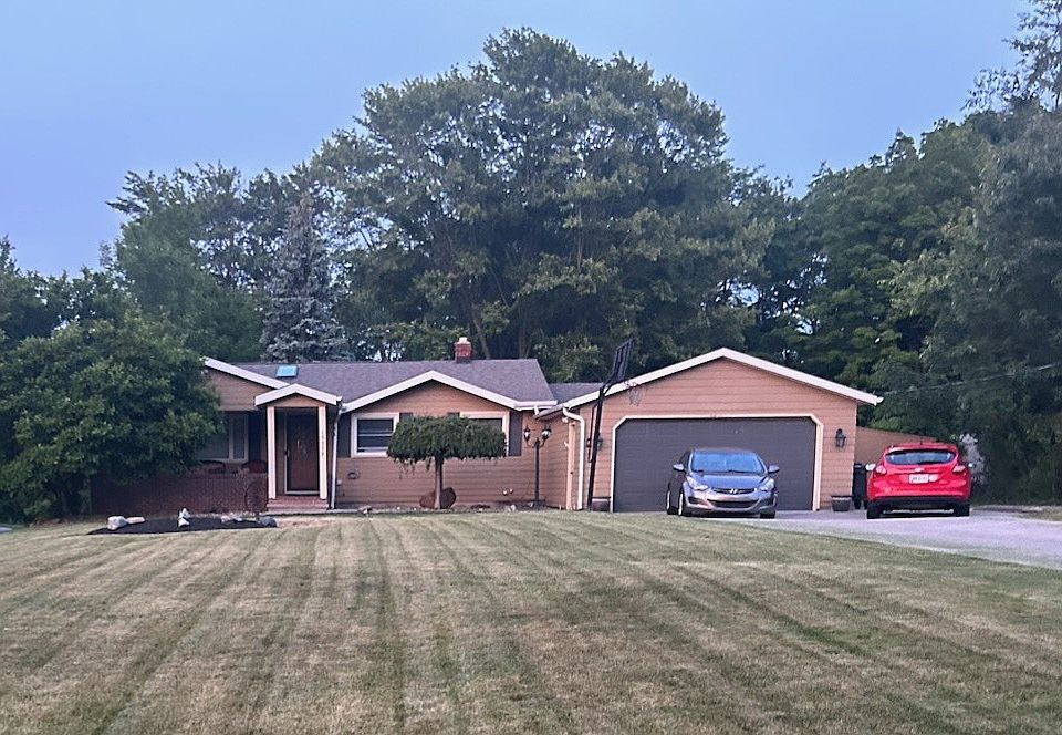 1st image of 15379 Carol Dr