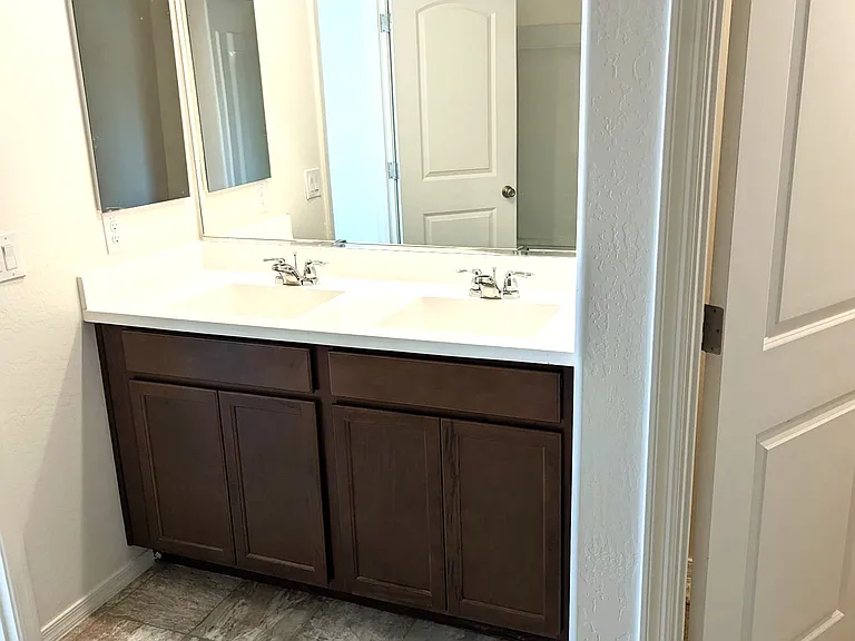 1355 W Pinkley Way — Photo 16