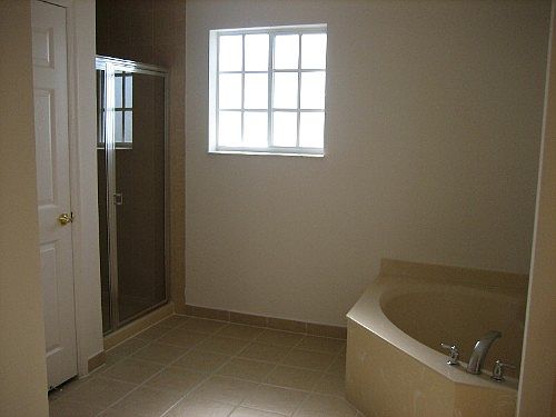 5th image of 3434 NW 14th Ct