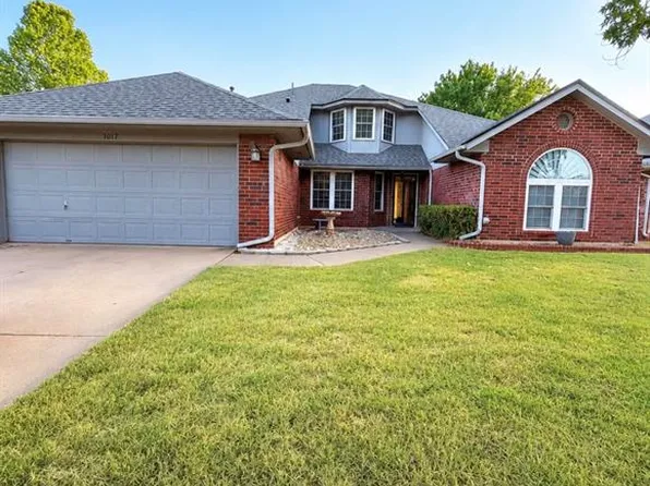 1017 Blue Ridge Dr, Edmond, OK 73003