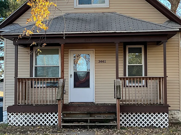 3441 Avenue B — Photo 1