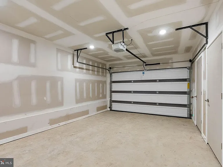 3036 S Northbank Pl — Photo 10