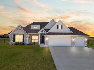 30348 S 4180th Rd, Inola, OK 74036