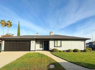 335 Donner Dr, Lodi, CA 95240