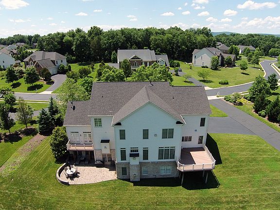 2nd image of 5529 Roan Chapel Dr