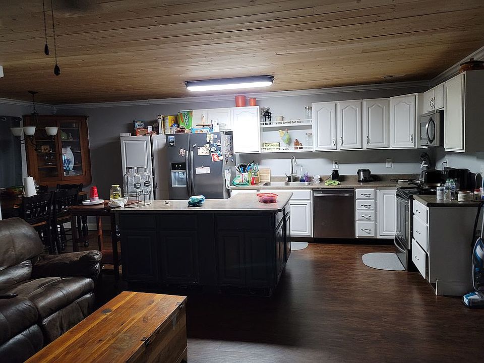 2nd image of 60 Buckles Rd