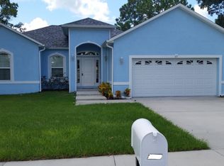 605 Clarendon St, Oldsmar, FL 34677