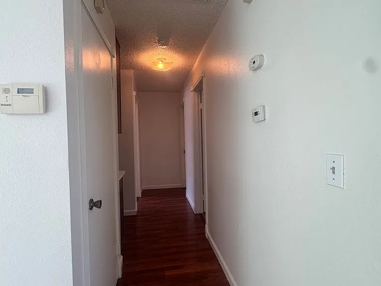 7557 Lemarsh Way — Photo 5