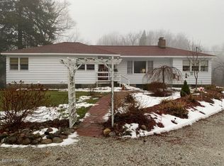 10877 168th Ave, Grand Haven, MI 49417