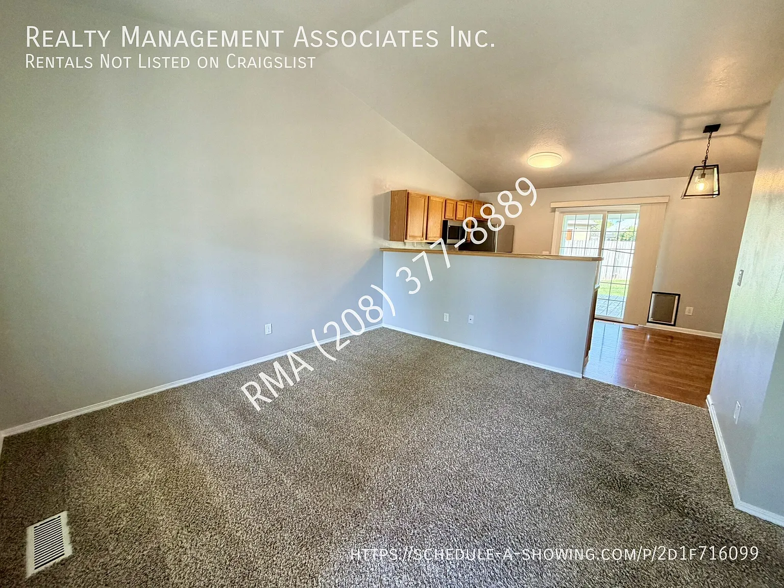 Cute Home in a Quiet Cul-de-sac — Photo 2