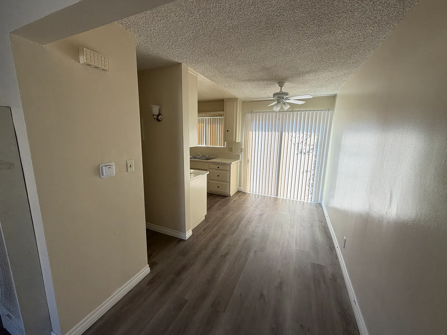 2 bed, 1.5 bath, $2,595 — Photo 3